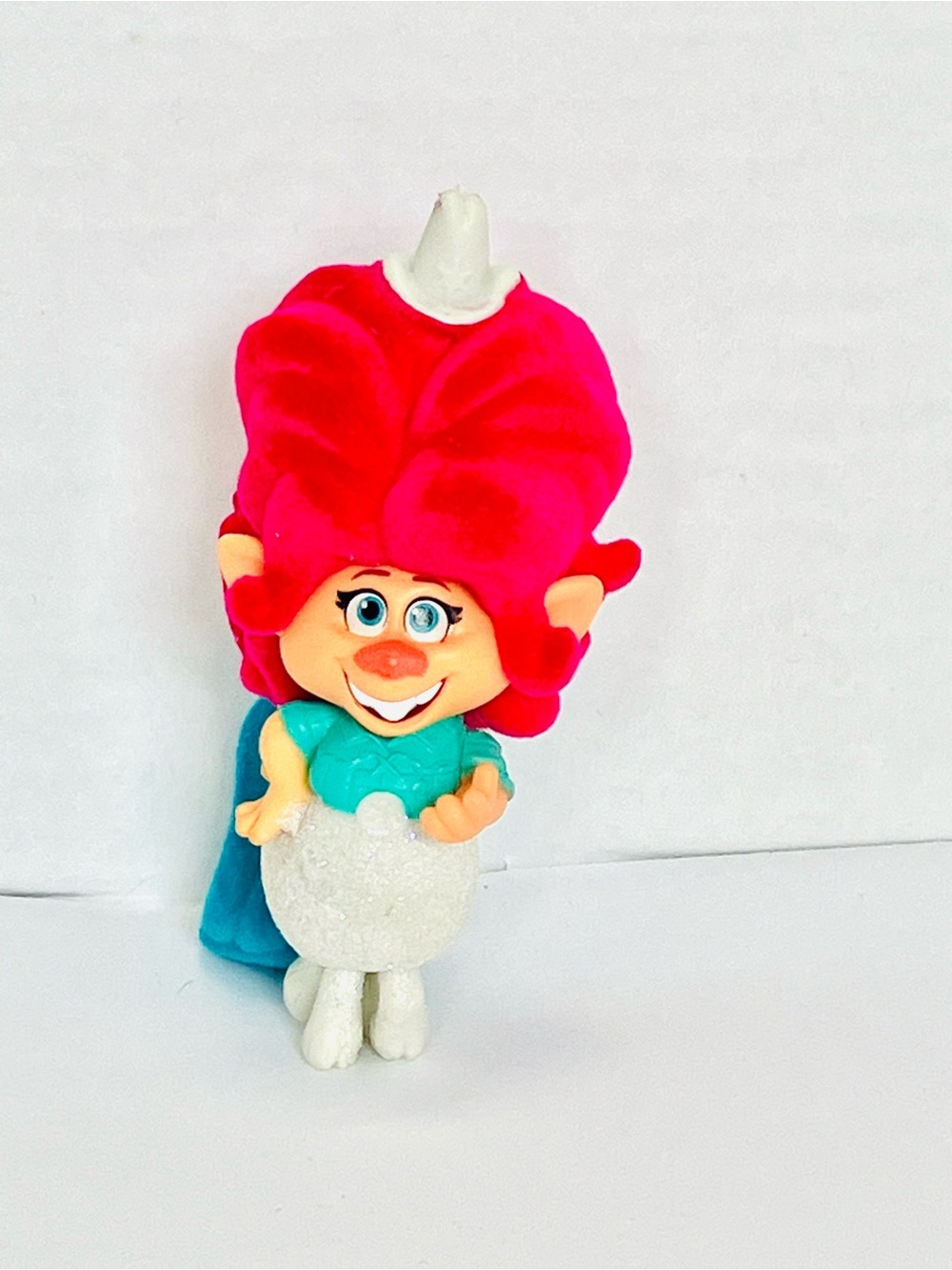 Trolls World Tour Delta Dawn 3.5in Flocked Figure Minor Wear Hasbro 2019